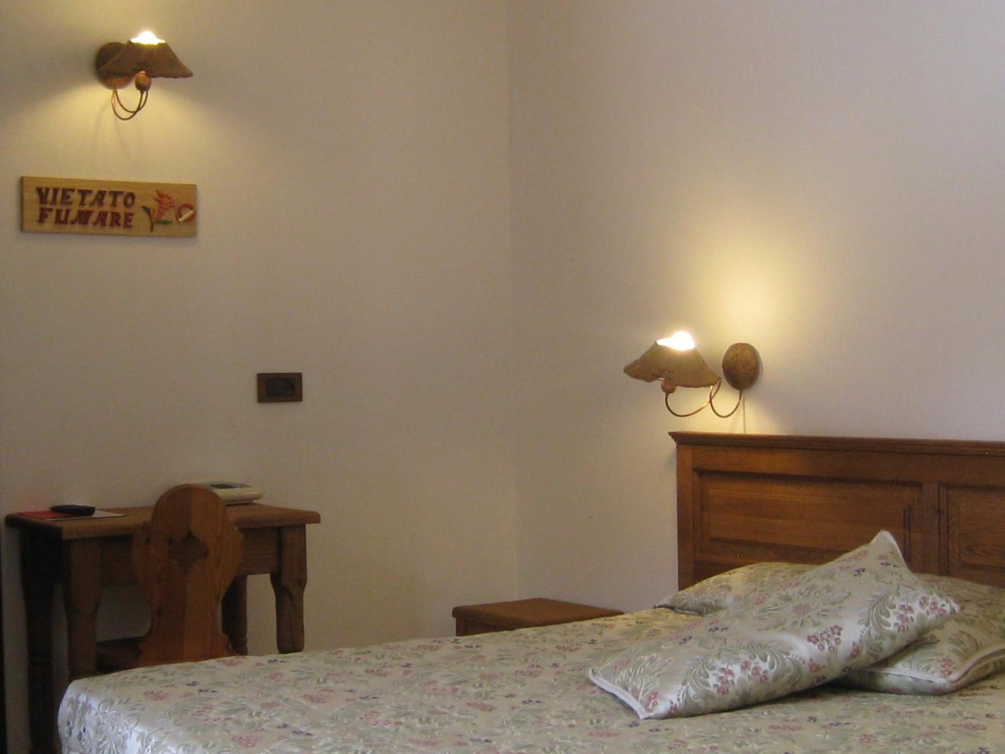 Hotel Villa Plinia Pragelato Eksteriør bilde