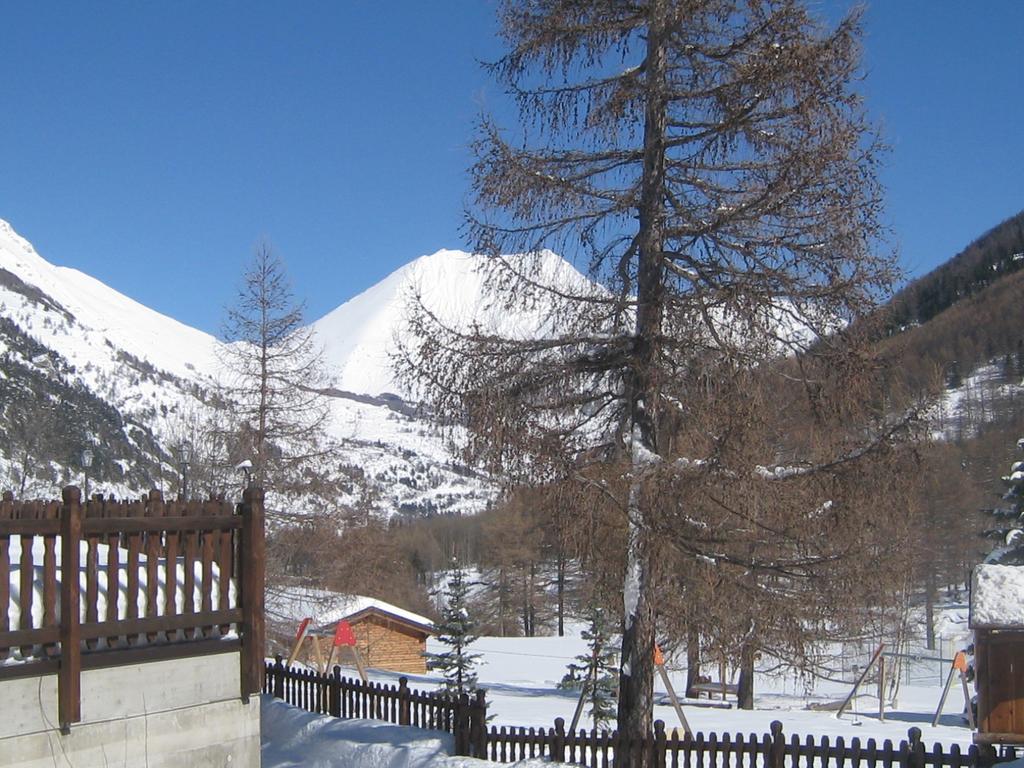 Hotel Villa Plinia Pragelato Eksteriør bilde
