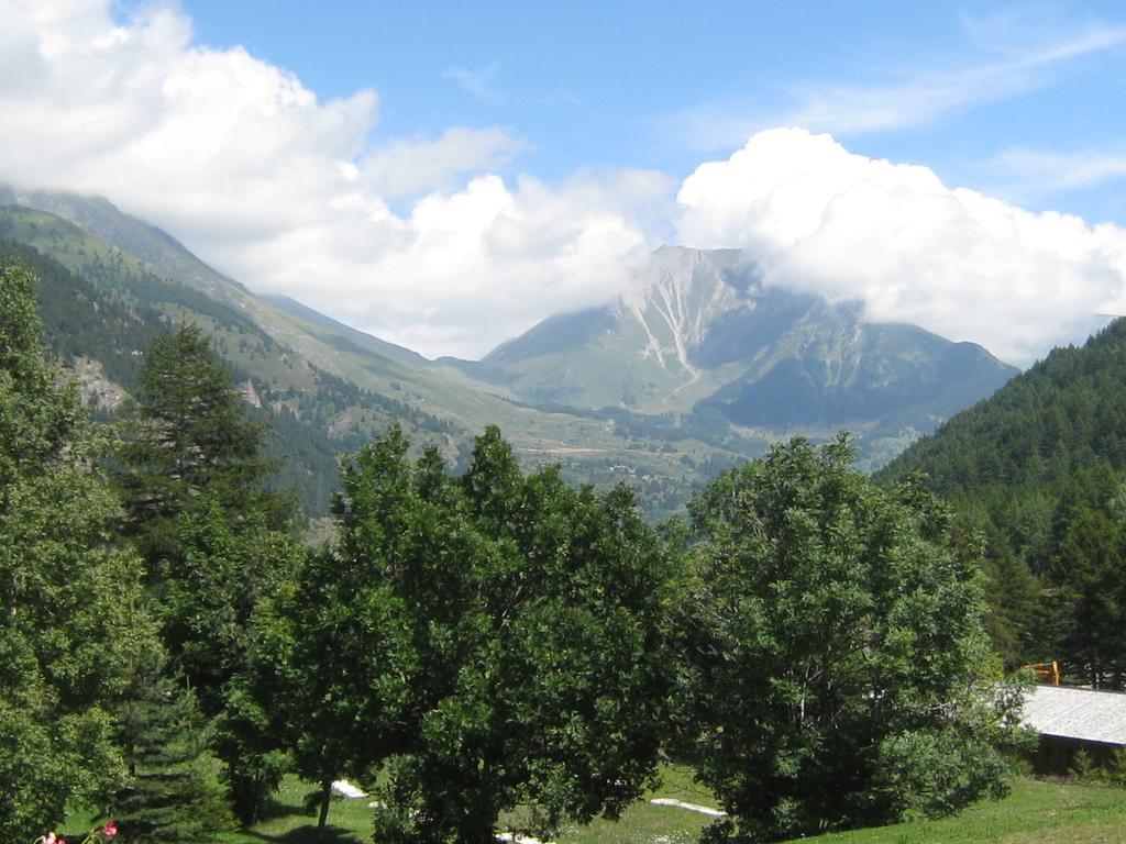 Hotel Villa Plinia Pragelato Eksteriør bilde